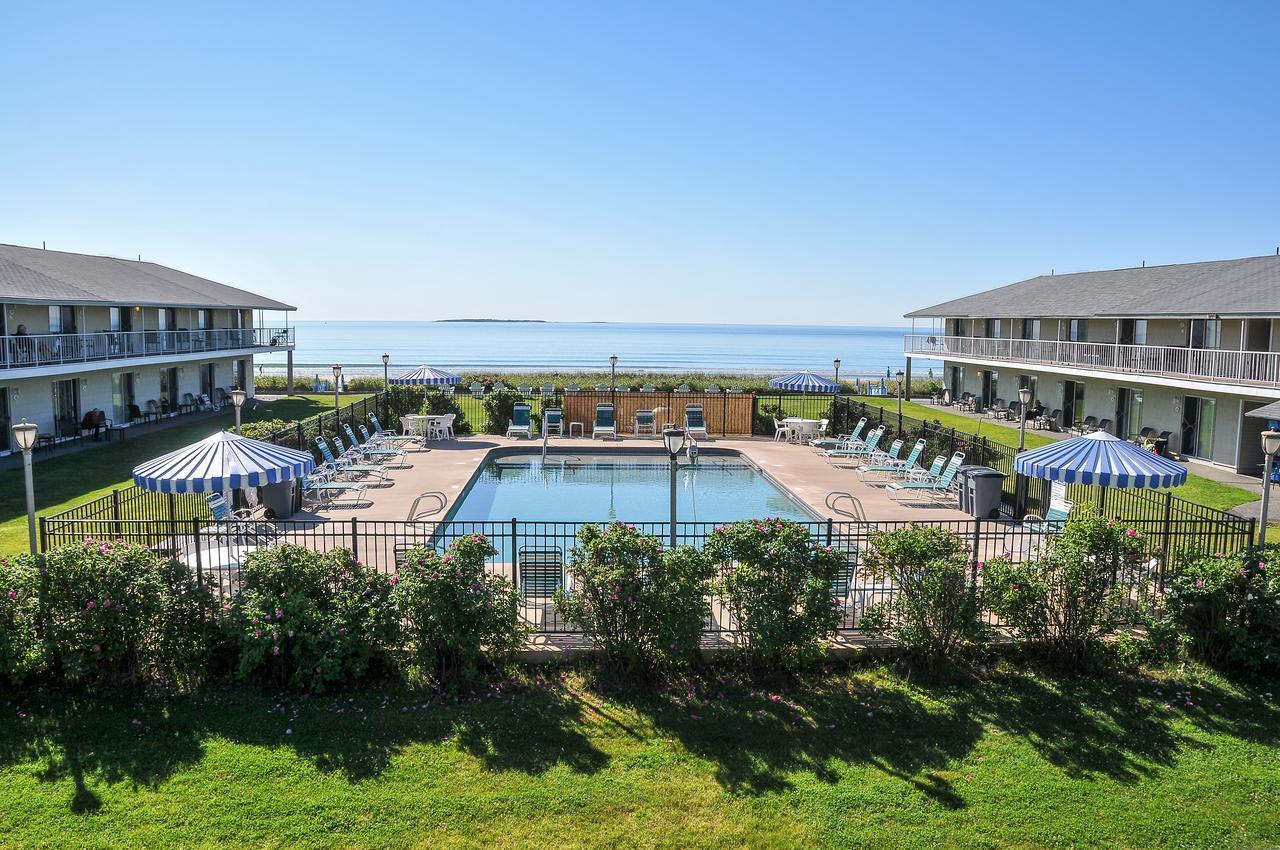 Friendship Oceanfront Suites Old Orchard Beach Exterior photo